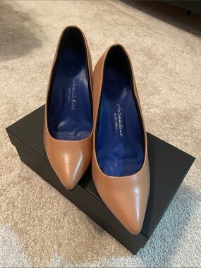 Antonia Saint New York - Victoria heel in Nemi Nude, size 6 wide